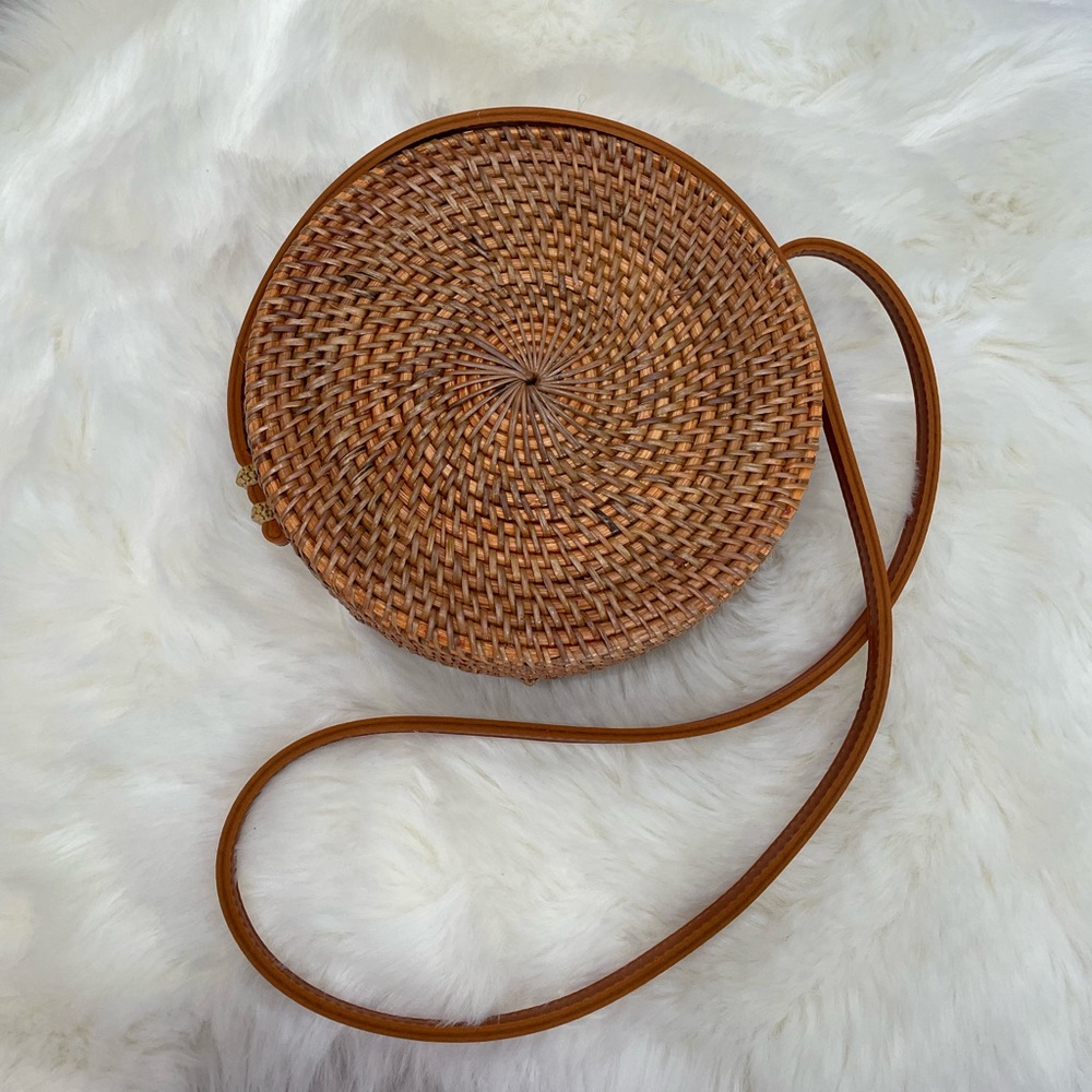 Brown Rattan Round Bag - Picture 3 of 6